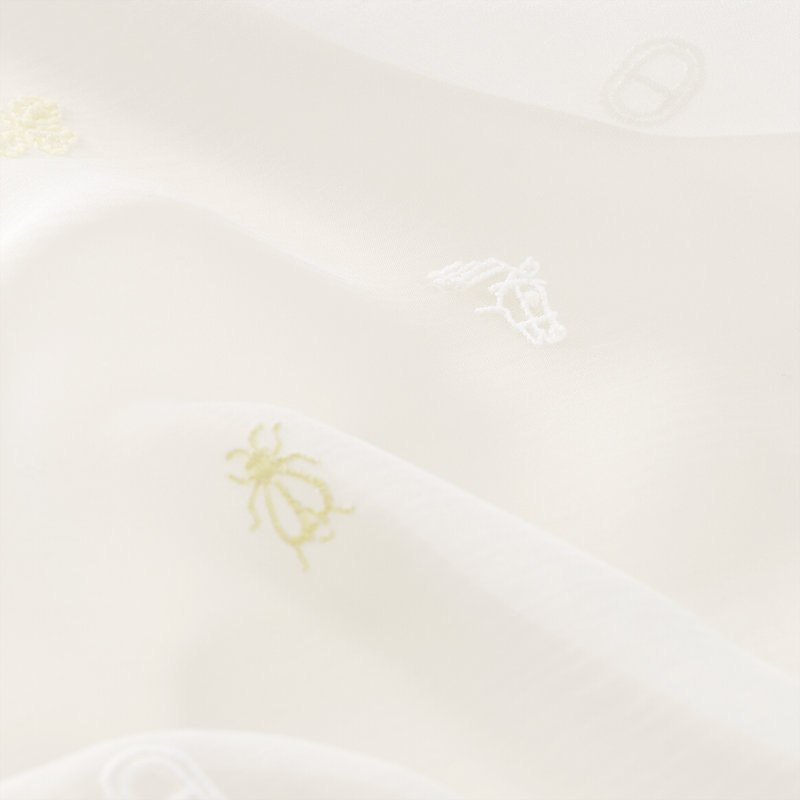 カレ 100 《マルチチャーム》 | Hermès - エルメス-公式サイト